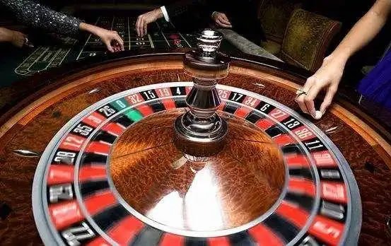 lucky77 Casino MMK ငွေသွင်း KBZPay Wave Money AYA Pay မြန်မာနိုင်ငံ